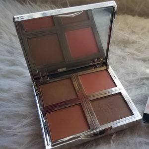 **closet closing. Make offer!**Elf Face Palette